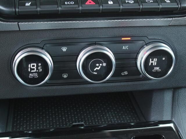 Nissan Townstar Evalia Tekna L2 45 kWh / Nieuw Uit Voorraad Leverbaar / Navigatie + Apple Carplay/Android Auto / Snellader / 7 Persoons / Stoelverwarming /