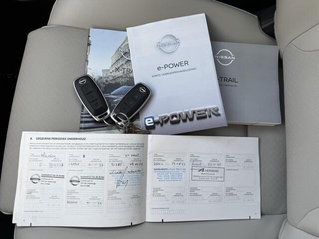 Nissan X-TRAIL 1.5 e-4orce Tekna 4WD / Trekhaak (Trekgewicht 1.800kg) / Stoelverwarming voor en achter / HUD / Elektrisch Glazen Schuif- en Kanteldak / Google Maps Navigatie / Apple Carplay & Android Auto / 360° Camera / Keyless Entry & Start / Elektrische Achterklep