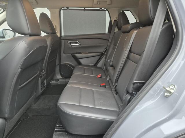 Nissan X-TRAIL 1.5 e-4orce Tekna 4WD Automaat / HUD / Allseason banden / Elektrische achterklep Stuur-, Stoel en Achterbankverwarming / Rondomzicht camera / Adaptief CC / Trekgewicht 1800 kg / Voorruit verwarming /