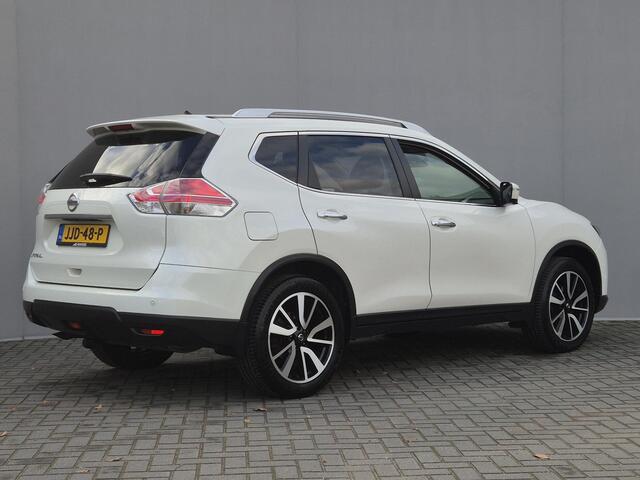 Nissan X-TRAIL 1.6 DIG-T N-Connecta / 1800kg Trekgewicht / afn. Trekhaak / Glazen schuif- en kanteldak / Elektrische achterklep / Stoelverwarming / Keyless Entry/Start / Rondomzicht camera / Navigatie / Cruise control /