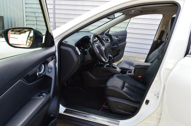 Nissan X-TRAIL 1.6 DIG-T Tekna O.a: Voll. Leder, Afn. trekhaak, Opendak Pano, All-season, Key-Less, Elektr. achterklep, All-in prijs!