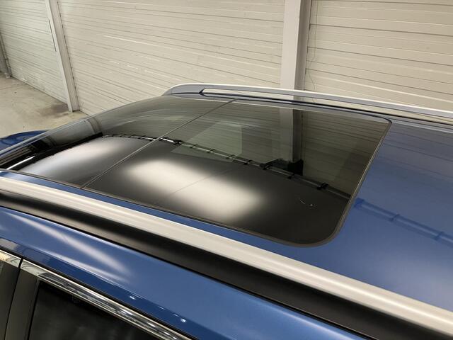 Nissan X-TRAIL 1.6 DIG-T Tekna / Lederen Bekleding / Trekhaak 1800 KG / Stoelverwarming Voor + Achter / Elektrisch Schuif/Kanteldak / Bose Audio / Stuurverwarming / Elektrische Stoelverstelling / Navigatie / 360 Graden Camera /