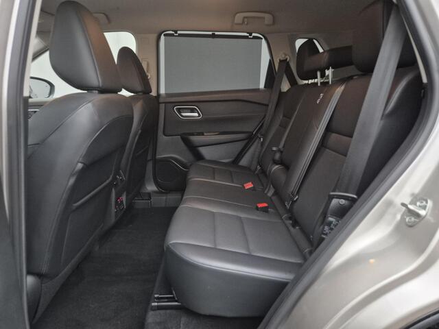 Nissan X-TRAIL 1.5 MHEV 163pk Tekna Automaat / Fabrieksgarantie tot 07-2027 / Dealer onderhouden / Allseason banden / Trekgewicht 2000 kg / HUD / Elektrische achterklep / Stuur-, Stoel en Achterbank verwarming / Rondomzicht camera /