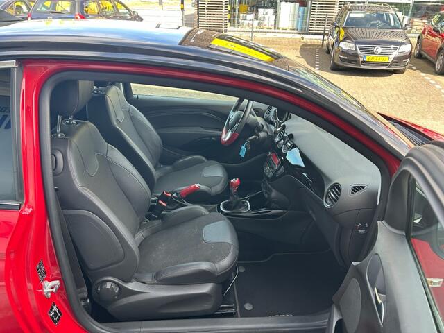 Opel ADAM 1.4 SLAM BLACK. FAVOURITE
