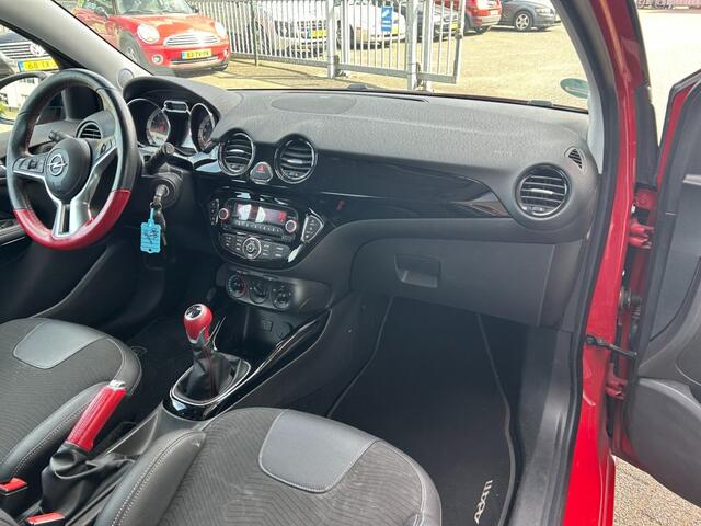 Opel ADAM 1.4 SLAM BLACK. FAVOURITE