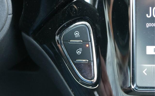 Opel ADAM 1.4 | stoelverwarming | verwarmd stuur | cruise control