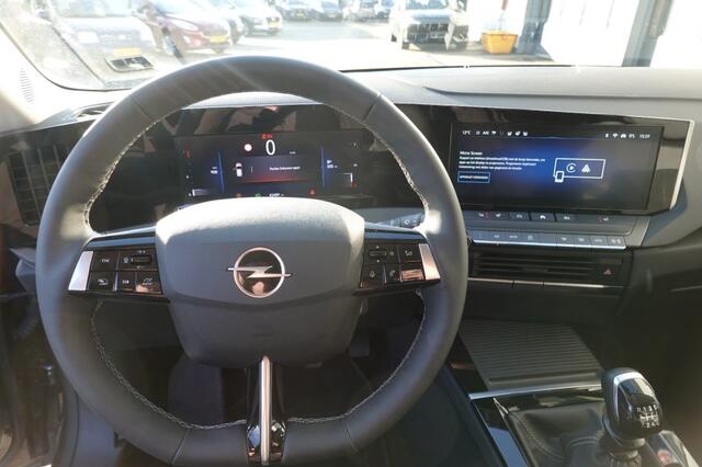 Opel ASTRA 1.2 LEVEL 3 ZEER Compleet