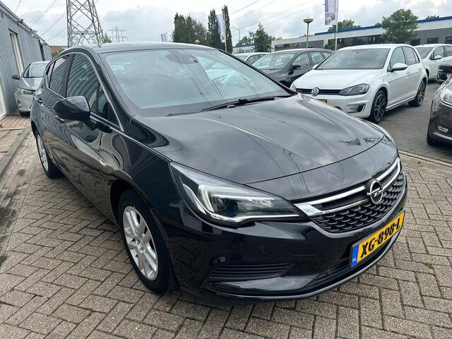 Opel ASTRA 1.0 Business+