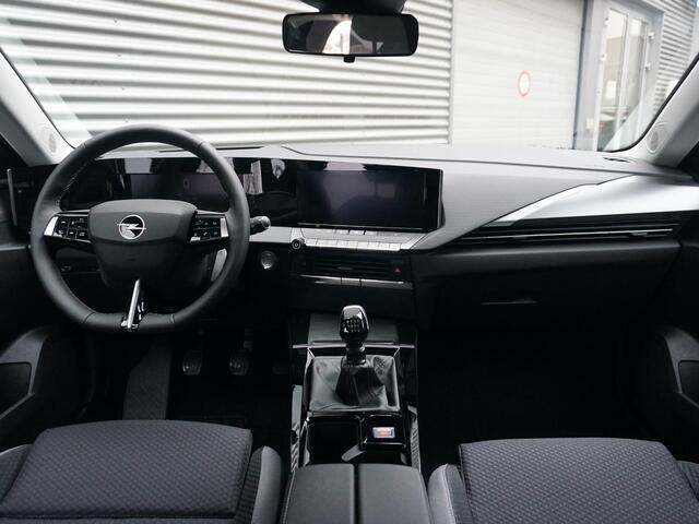 Opel ASTRA Sports Tourer 1.2 Turbo Business Edition