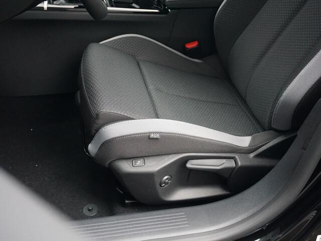 Opel ASTRA Sports Tourer 1.2 Turbo Business Edition