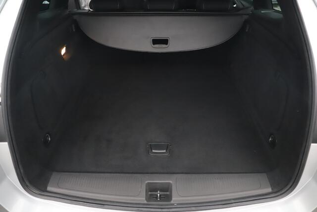 Opel ASTRA Sports Tourer 1.0 Turbo 120 Jaar Edition 16 inch Navigatie Carplay Android Clima Cruise Parkeersensor Getint Glas