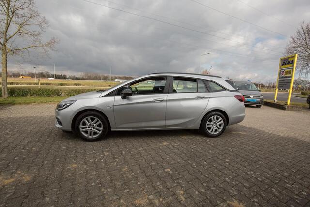 Opel ASTRA Sports Tourer 1.2 Edition