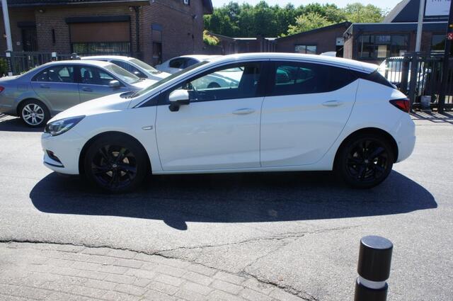 Opel ASTRA 1.4 EXECUTIVE NAVI/HLEDER/CAMERA/PDC/CRUISE/APPLE-ANDROID AUTO