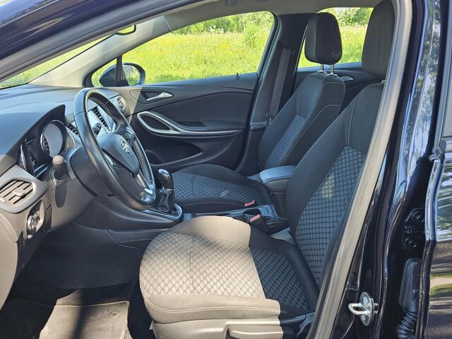 Opel ASTRA 1.0 Online Edition