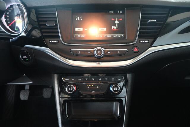 Opel ASTRA Sports Tourer 1.2 Business Elegance 1e Eigenaar! Clima Cruise Control Goed Onderhouden! Inruil Mogelijk!