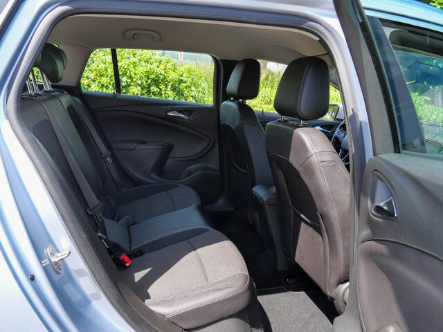 Opel ASTRA Sports Tourer 1.4 150PK Automaat Innovation | NAVIGATIE |