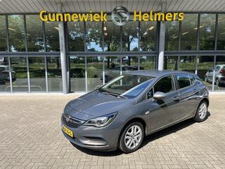 opel-astra-1.0-innovation--navi--