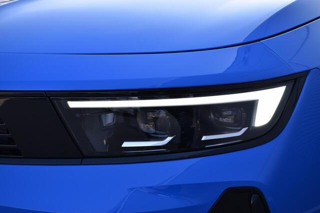 Opel ASTRA Sports Tourer 1.6 Turbo Plug In Hybrid GS LED Matrix / NAVI / Camera v en achter