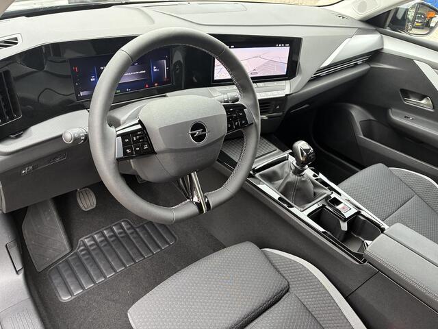 Opel ASTRA Sports Tourer 1.2 Turbo 130Pk Business Edition | Climate Control | Navigatie | Winterpakket | Camera | Parkeer sensoren | Draadloos Apple Carplay/Android Auto | LM Velgen