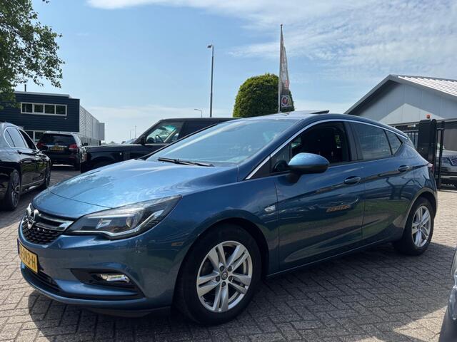 Opel ASTRA 1.6 CDTI 5-Deurs 2016 Schuifdak Trekhaak