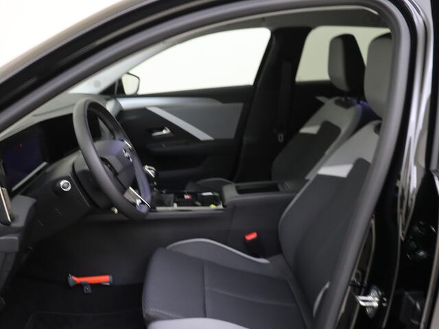 Opel ASTRA Sports Tourer 1.2 Level 2