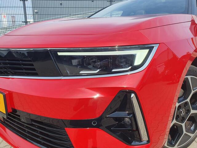 Opel ASTRA Sports Tourer 1.2 Ultimate *Afneembare Trekhaak*