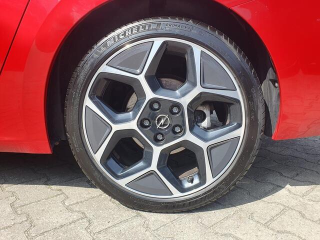 Opel ASTRA Sports Tourer 1.2 Ultimate *Afneembare Trekhaak*