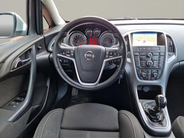 Opel ASTRA 1.4 Turbo Business+ Navi - Trekhaak - Goed onderhouden!