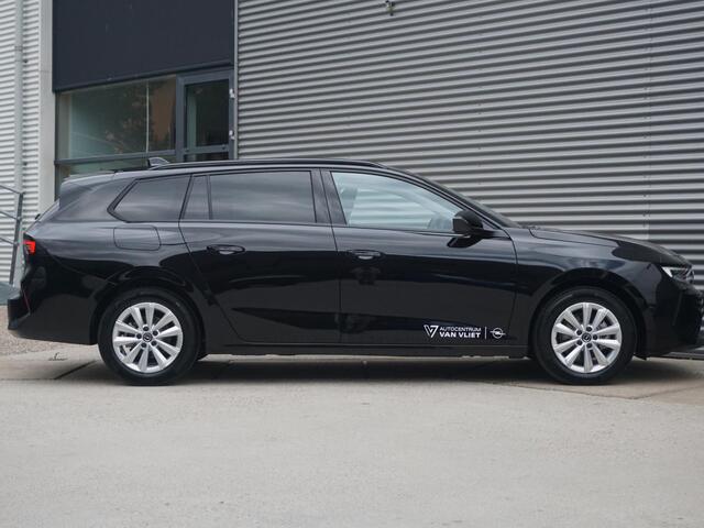 Opel ASTRA Sports Tourer 1.2 Turbo Business Edition