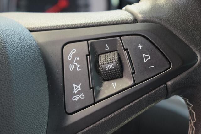 Opel ASTRA Sports Tourer 1.2 Design & Tech//Navi//Camera!!