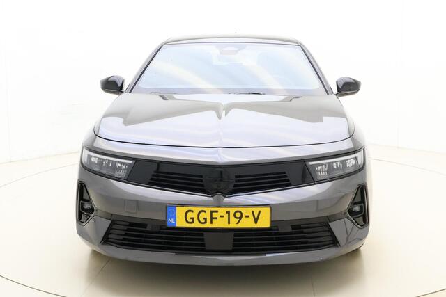 Opel ASTRA Sports Tourer 1.2 Turbo Hybrid GS 145 PK Automaat | Navigatie | Climate control | Camera | Stoel & Stuurverwarming | Keyless | Lichtmetalen velgen | Extra getint glas
