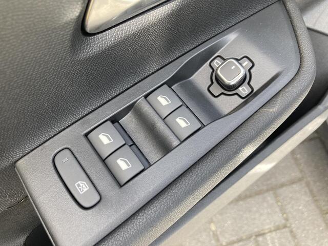 Opel ASTRA Sports Tourer 1.2 Turbo Business Edition 110 pk | Navigatie | Adaptive Cruise control | Stoel + stuurwielverwarming | Achteruitrijcamera |