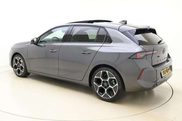 Opel ASTRA 1.2 Turbo Hybrid GS 145 PK Automaat | Navigatie | Panoramisch schuif/kanteldak | Stoel & Stuurverwarming | Climate control | Rondomzicht camera | Extra getint glas | 18" Lichtmetalen velgen