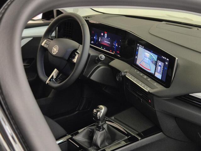 Opel ASTRA Sports Tourer 1.2 Turbo Business Edition