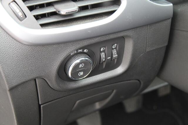 Opel ASTRA Sports Tourer 1.2 Edition//Navi//Camera//ECC!!