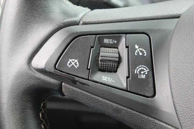 Opel ASTRA Sports Tourer 1.2 Edition//Navi//Camera//ECC!!