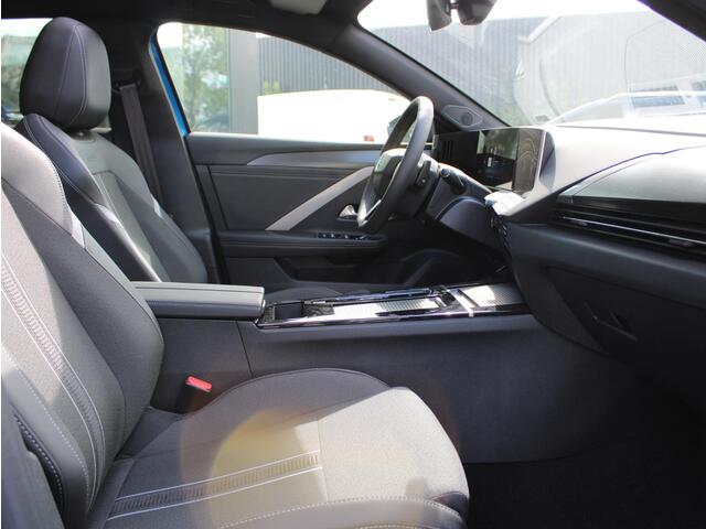 Opel ASTRA Sports Tourer 1.2 Turbo GS VOORRAAD KORTING