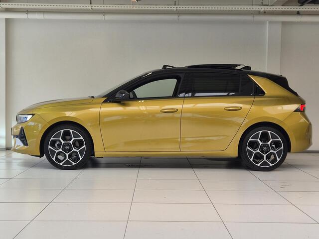 Opel ASTRA 1.2 Turbo Hybrid Ultimate Automaat | Head-up Display | Panoramisch Schuif/Kanteldak | Navigatie | Keyless Entry | AGR Comfortstoelen |