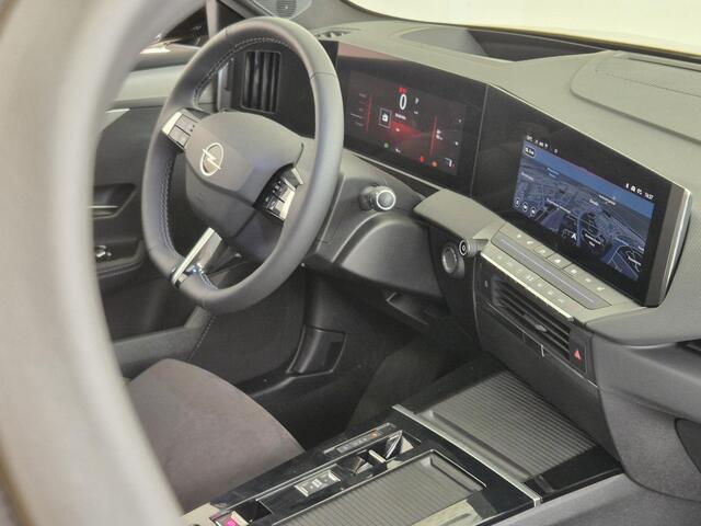 Opel ASTRA 1.2 Turbo Hybrid Ultimate Automaat | Head-up Display | Panoramisch Schuif/Kanteldak | Navigatie | Keyless Entry | AGR Comfortstoelen |