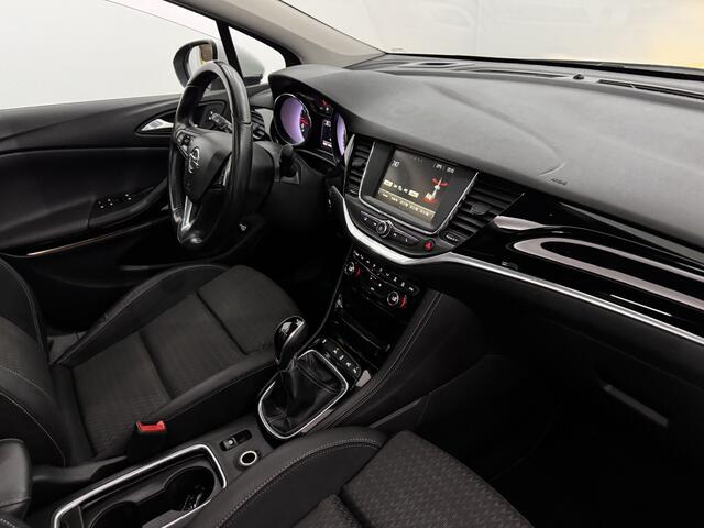 Opel ASTRA Sports Tourer 1.0 Innovation Schuifdak, Half leder, Camera, Apple carplay, Rijstrook correctie, Cruise control