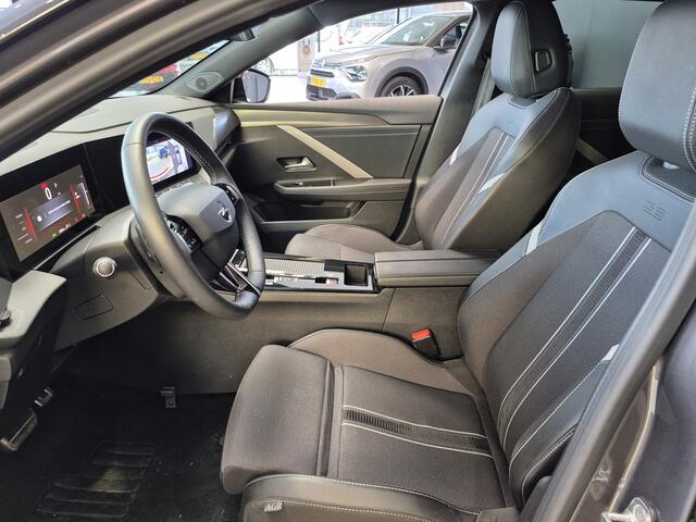 Opel ASTRA Sports Tourer 1.2 Turbo Hybrid GS Wordt op korte termijn verwacht !! | Automaat | Camera voor en achter | AGR Bestuurdersstoel | Stoel en Stuurverwarming | Navigatie | Apple Carplay en Android Auto | Zwart dak en Zwarte Velgen |