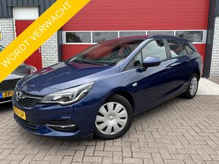 opel-astra-sports-tourer-1.2-110pk-