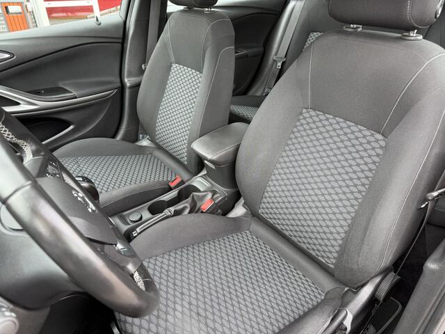 Opel ASTRA Sports Tourer 1.0 Turbo Online Edition Navigatie, Camera, Trekhaak, LED, etc..