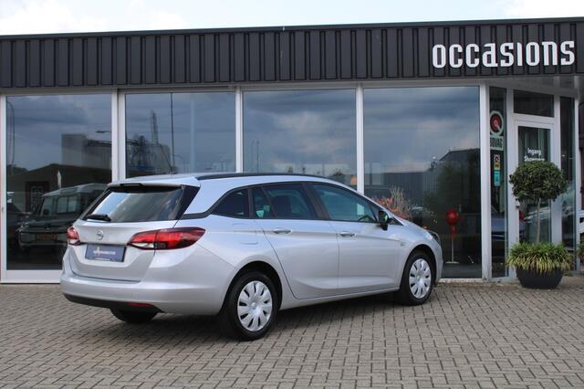 Opel ASTRA 1.4 T. Online Ed.