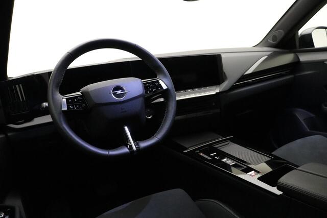 Opel ASTRA Sports Tourer 1.2 Turbo 130pk Automaat GS | Alcantara | Adapt. Cruise control | Head up display | Navigatie | Panoramadak | Elektrische achterklep | Trekhaak