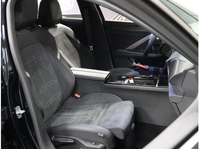 Opel ASTRA Sports Tourer 1.2 130PK Level 4 | AUTOMAAT | AppleCarPlay/AndroidAuto | Alcantara | 360°Camera | Keyless Entry&Start | Navigatie | Stoel/Stuur verwarmd | AGR Stoelen | Adaptive Cruise Control | Black Edition! |