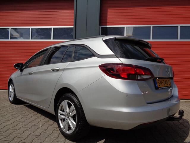 Opel ASTRA Sports Tourer ,Camera,Navi,Trekhaak!