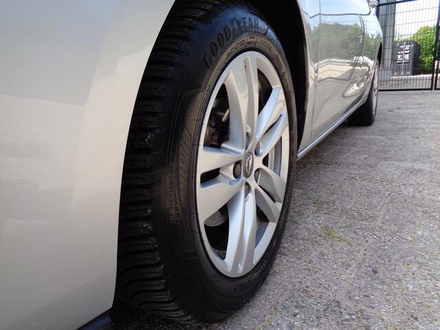 Opel ASTRA Sports Tourer ,Camera,Navi,Trekhaak!