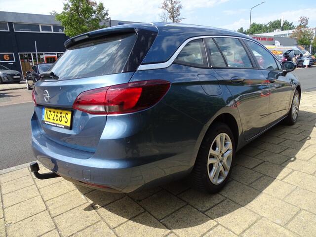 Opel ASTRA 1.4 ONLINE ED-Media-Trkh--Blth-Navi-Cruise-Pdc-