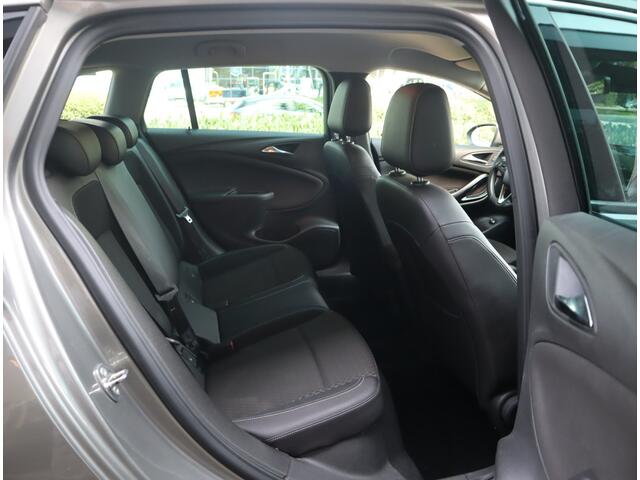 Opel ASTRA Sports Tourer 1.4 Innovation / Trekhaak